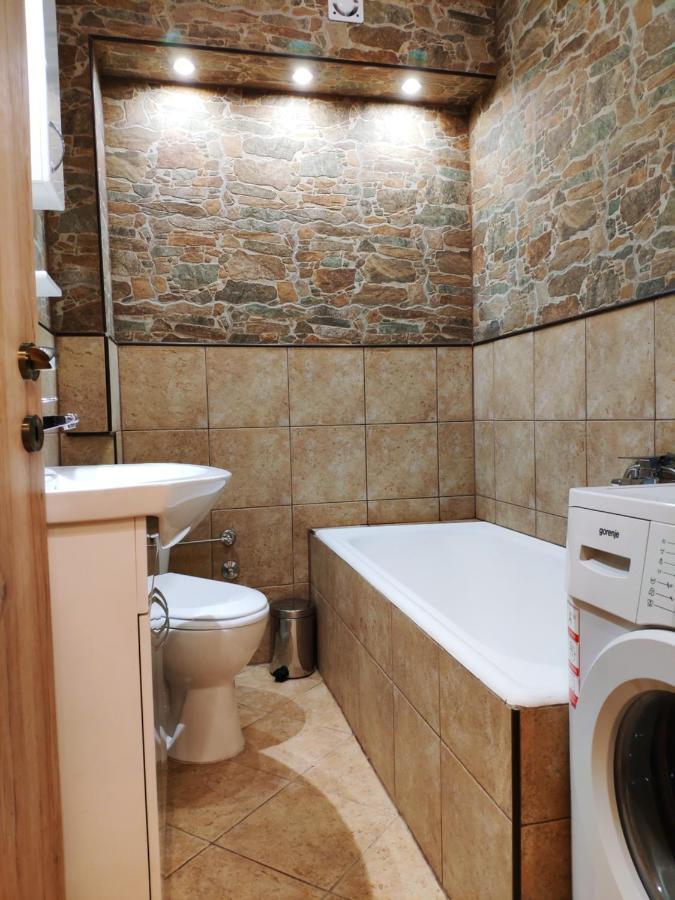 V2 With Love - Vintage Modern And Spacious Belgrád Kültér fotó